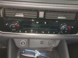 Nissan Qashqai 1.3 DIG-T MHEV N-Connecta Xtronic