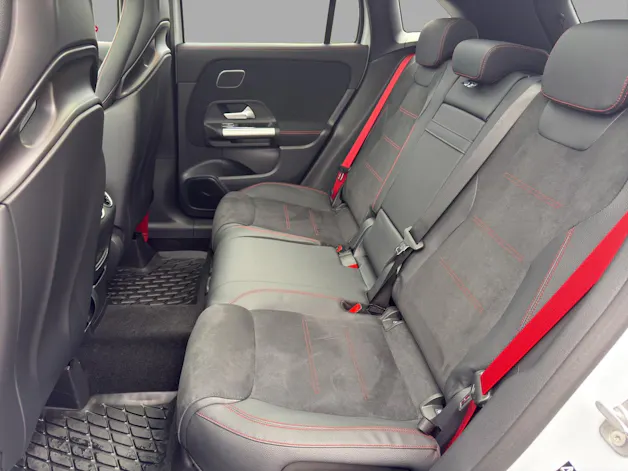 Mercedes-Benz GLA AMG 45 S 4Matic+ 8G-DCT