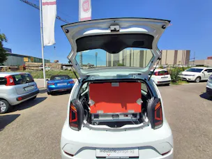 VW Up 1.0 MPI move up Kurier