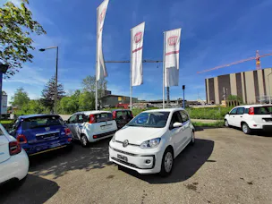 VW Up 1.0 MPI move up Kurier