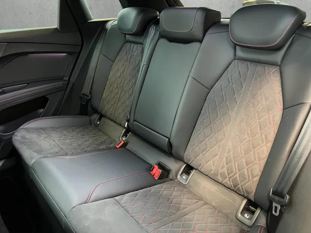Audi Q4 e-tron 50 quattro