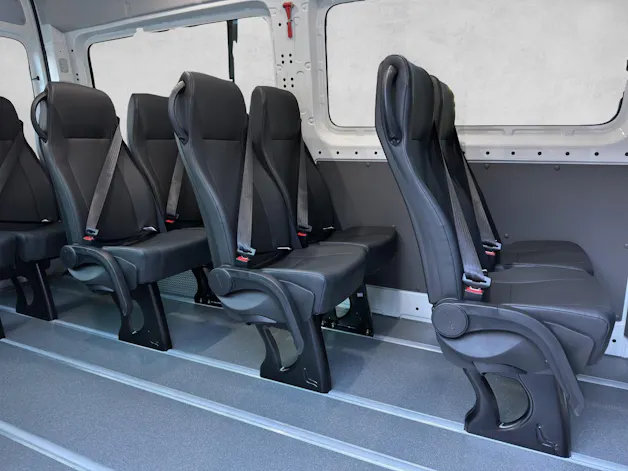 VW Crafter 35 2.0 BiTDI Entry L4 A
