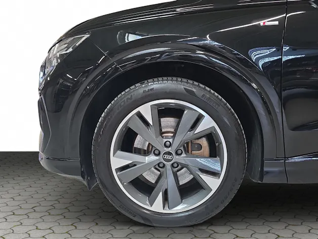 Audi Q4 e-tron 50 quattro