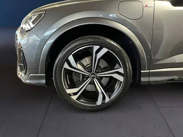 Audi Q3 Sportback 45 TFSI e S line Attraction S-tronic