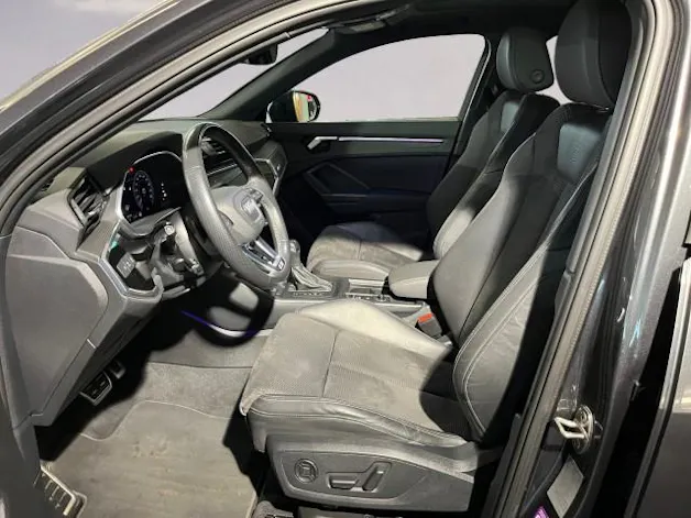 Audi Q3 Sportback 45 TFSI e S line Attraction S-tronic
