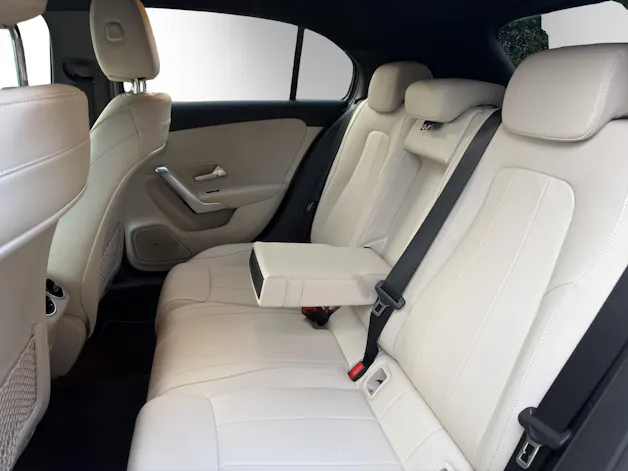 Mercedes-Benz A 250e Progressive