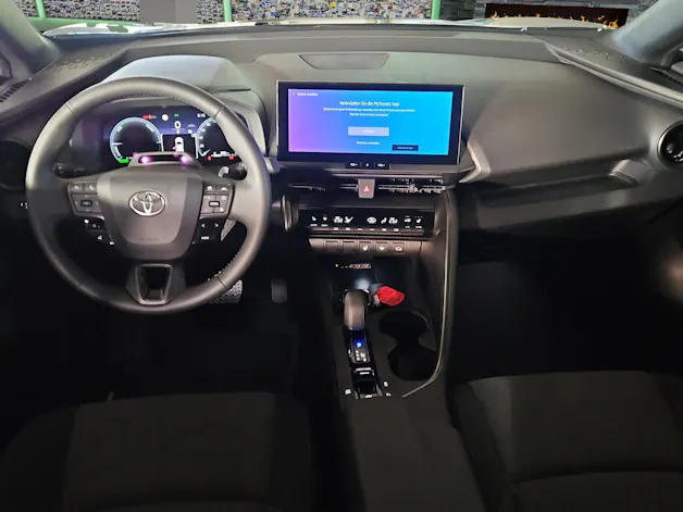 Toyota C-HR 2.0 HEV Swiss Edition 4x4