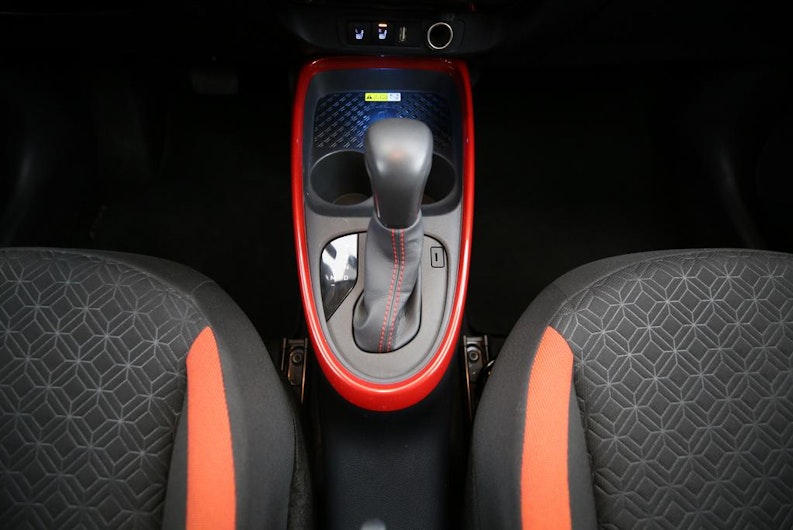 Fahrzeugbild TOYOTA AYGO X
