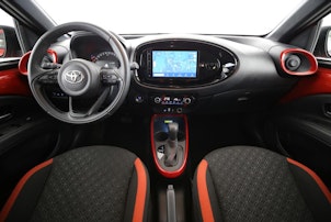 immagine del veicolo TOYOTA Aygo X 1.0 VVT-i Trend