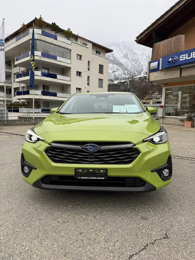 Subaru Impreza 2.0i e-Boxer Luxury