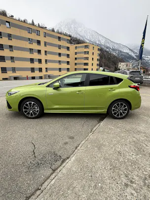 Subaru Impreza 2.0i e-Boxer Luxury