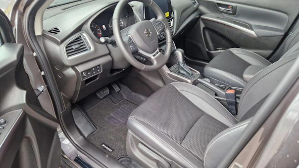 Fahrzeugbild 5 Fahrzeugbild 5