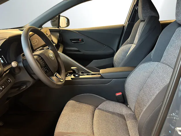 Toyota C-HR 2.0 HEV Swiss Edition 4x4