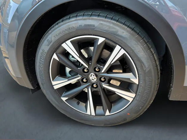 Toyota C-HR 2.0 HEV Swiss Edition 4x4