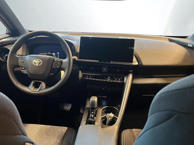 Toyota C-HR 2.0 HEV Swiss Edition 4x4