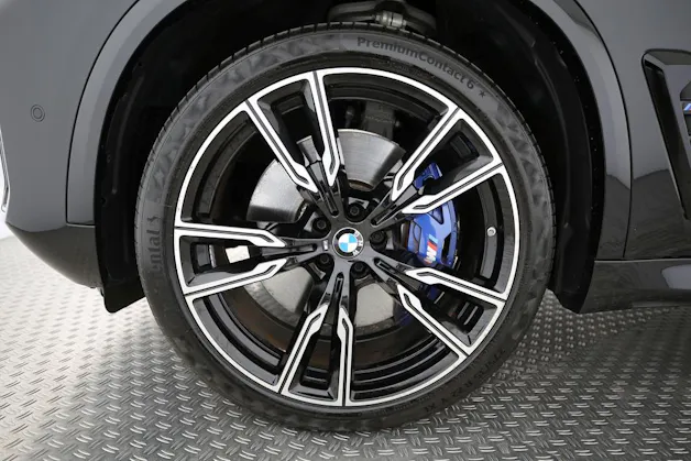 BMW X5 M60i xDrive