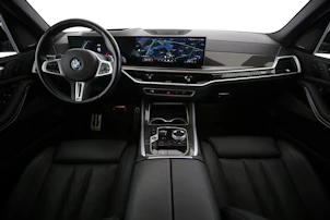 Fahrzeugbild BMW X5 M60i xDrive