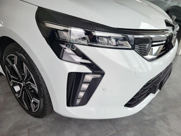 MITSUBISHI COLT 4