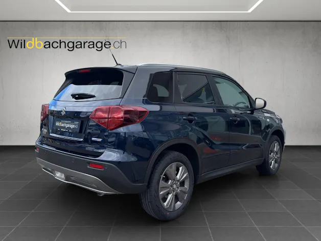 Suzuki Vitara 1.4 T Sakura Hybrid 4x4
