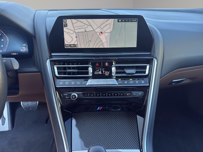 Fahrzeugbild BMW 8 SERIES