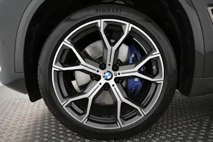 BMW X5 M50i xDrive