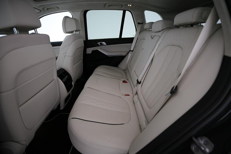 Vehicle image BMW X5