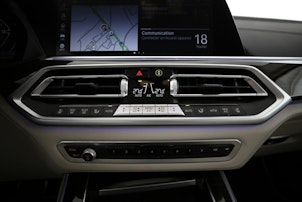 Vehicle image BMW X5 M50i xDrive