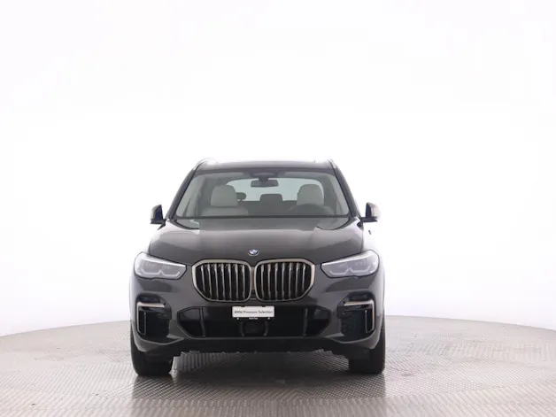 BMW X5 M50i xDrive