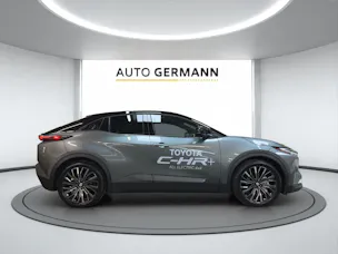 Toyota C-HR+ Premium AWD