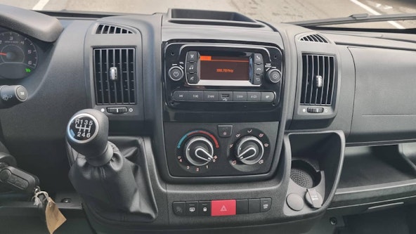 Vehicle image 10 Vehicle image 10