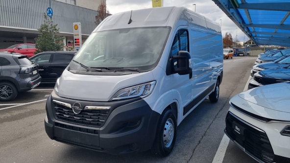 Vehicle image 2 Vehicle image 2