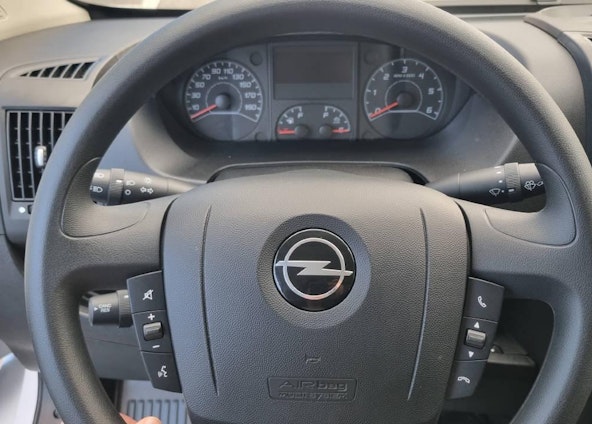 Vehicle image 9 Vehicle image 9