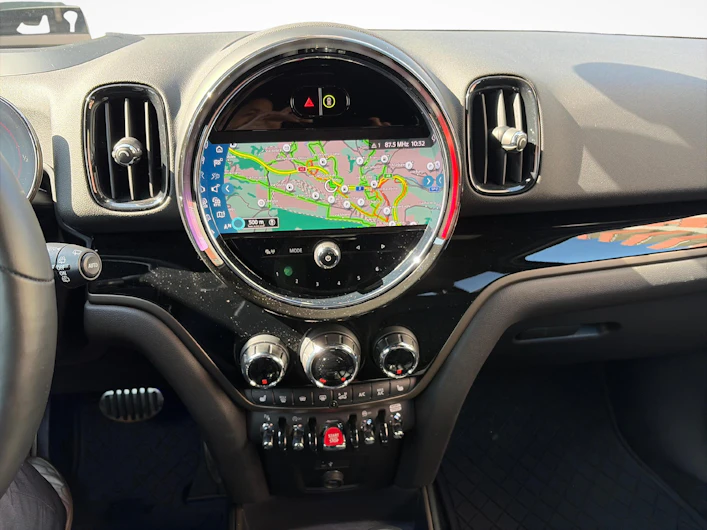 Fahrzeugbild MINI COUNTRYMAN