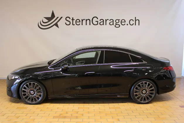 Mercedes-Benz CLA 220 4Matic AMG Line