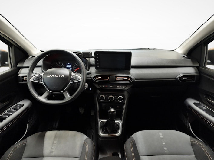 Fahrzeugbild DACIA SANDERO