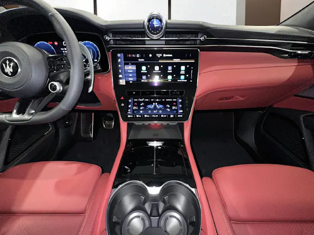Maserati Grecale 2.0 Hybrid Modena