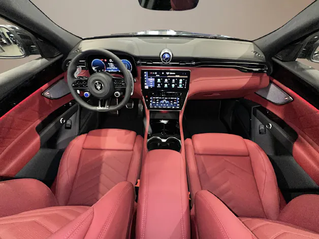 Maserati Grecale 2.0 Hybrid Modena