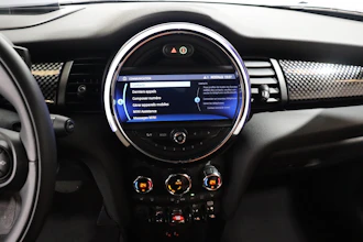 https://vehicle.imgix.net/4195489/22c11834-fac3-47d0-b5fb-cf8e538b116b.JPG