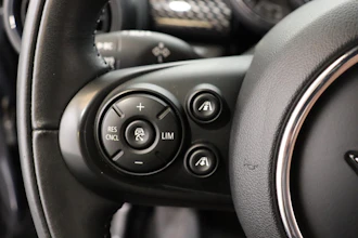 https://vehicle.imgix.net/4195489/83ce4bb9-9c81-4eee-94b3-4d11cf64c022.JPG