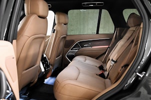 Vehicle image LAND ROVER Range Rover 3.0 I6 P460e SE