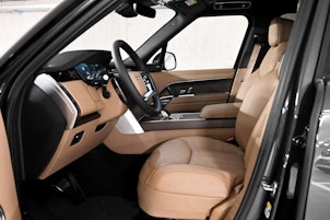 Vehicle image LAND ROVER Range Rover 3.0 I6 P460e SE