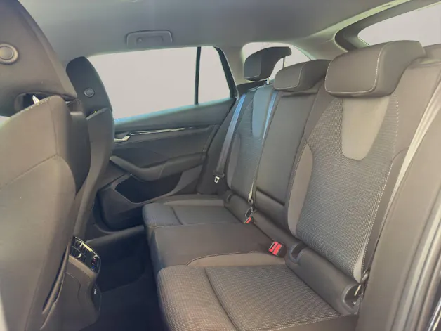 Škoda Octavia Combi 1.5 TSI Selection DSG