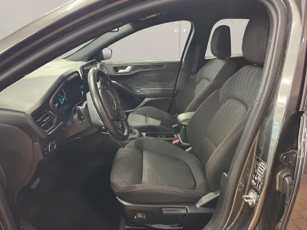 Ford Focus Station Wagon 1.0i EcoB Hybrid 155PS ST-Line