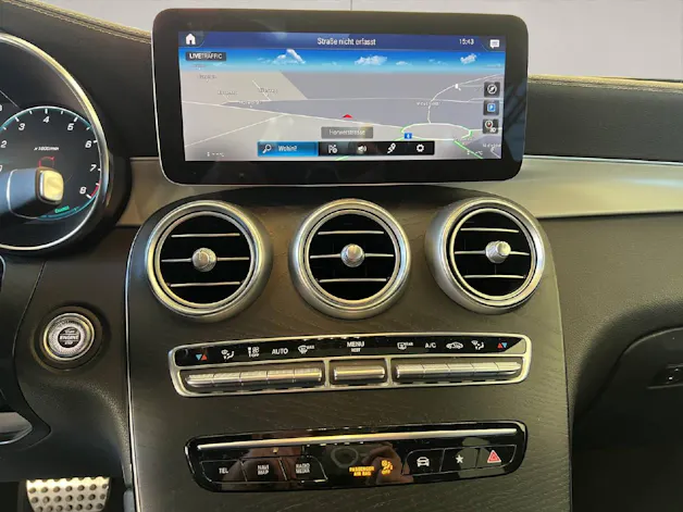 Mercedes-Benz GLC 200 AMG Line 4matic 4x4