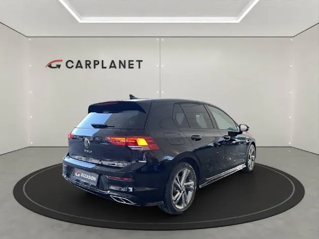 VW Golf VIII 1.5 eTSI R-Line DSG