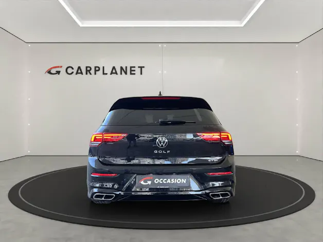 VW Golf VIII 1.5 eTSI R-Line DSG