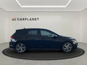 VW Golf VIII 1.5 eTSI R-Line DSG