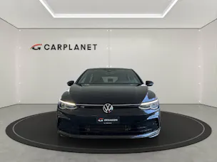 VW Golf VIII 1.5 eTSI R-Line DSG