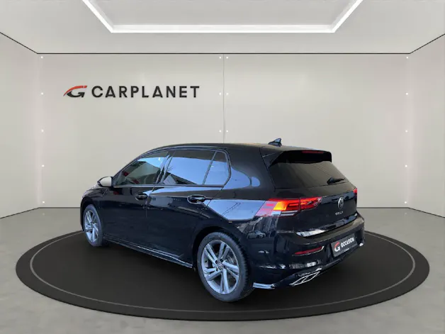 VW Golf VIII 1.5 eTSI R-Line DSG