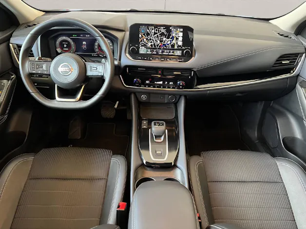 Nissan Qashqai 1.3 DIG-T 158 N-Connecta